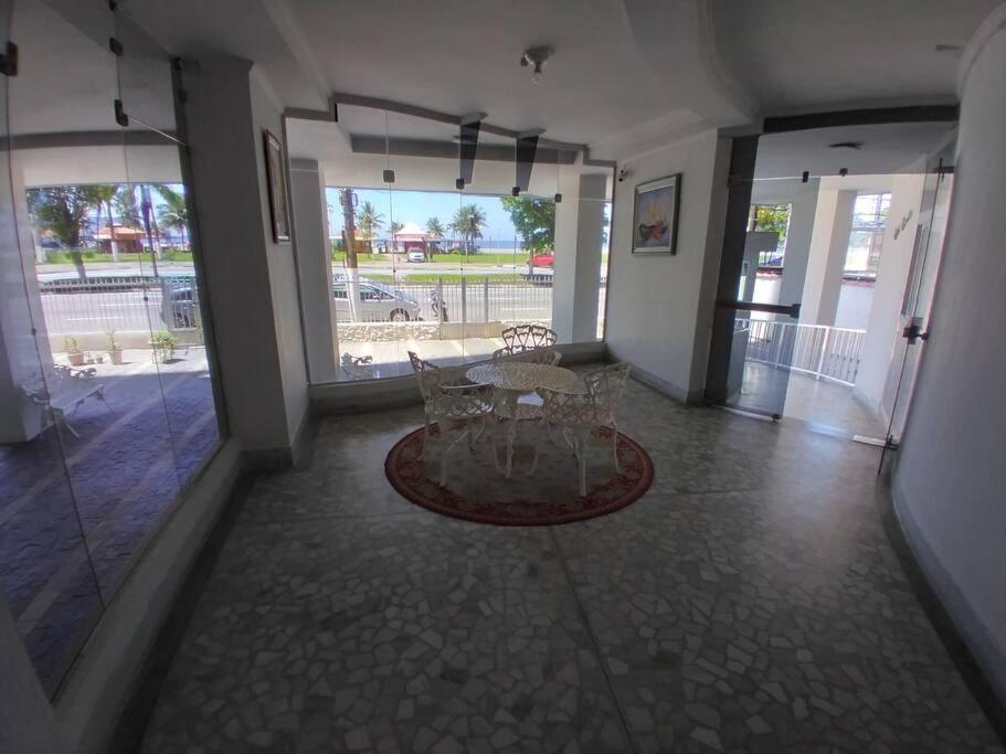 Apartment Excelente Localizacao O Mar Na Sua Frente Confira